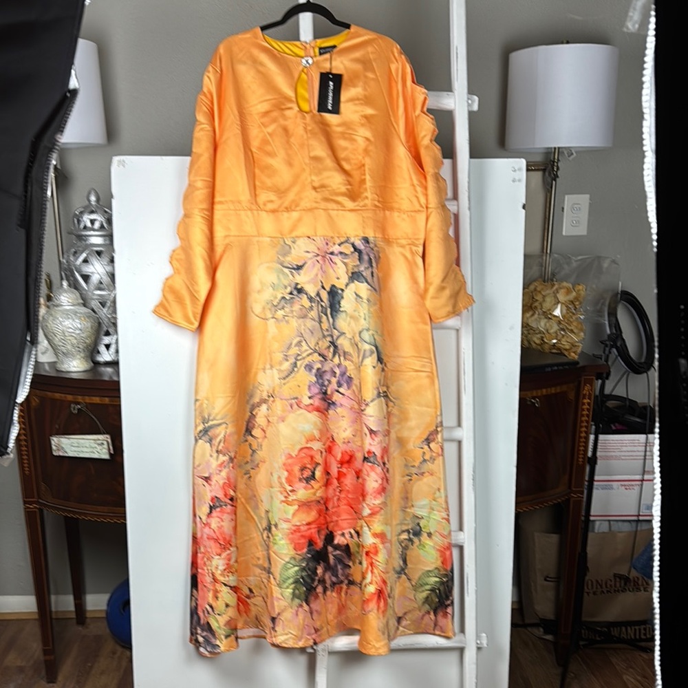 Elegant Orange Floral Long Sleeve Maxi Dress w/Cut out sleeves Sz 3X NWT